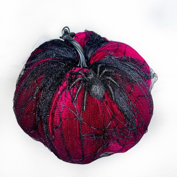 NWT Dark Red Velvet Spiderweb Lace Glitter Embellished Halloween Decor Pumpkin - Picture 15 of 15